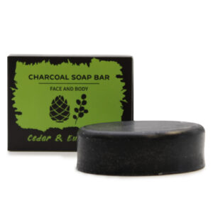 Savon au charbon de bois avec eucalyptus et bois de cèdre