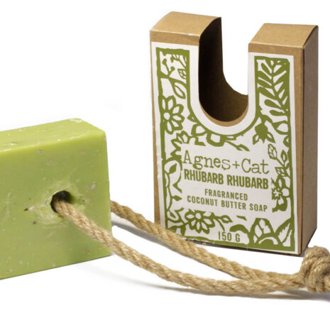 rhubarb-vegan-soap-on-a-rope-2